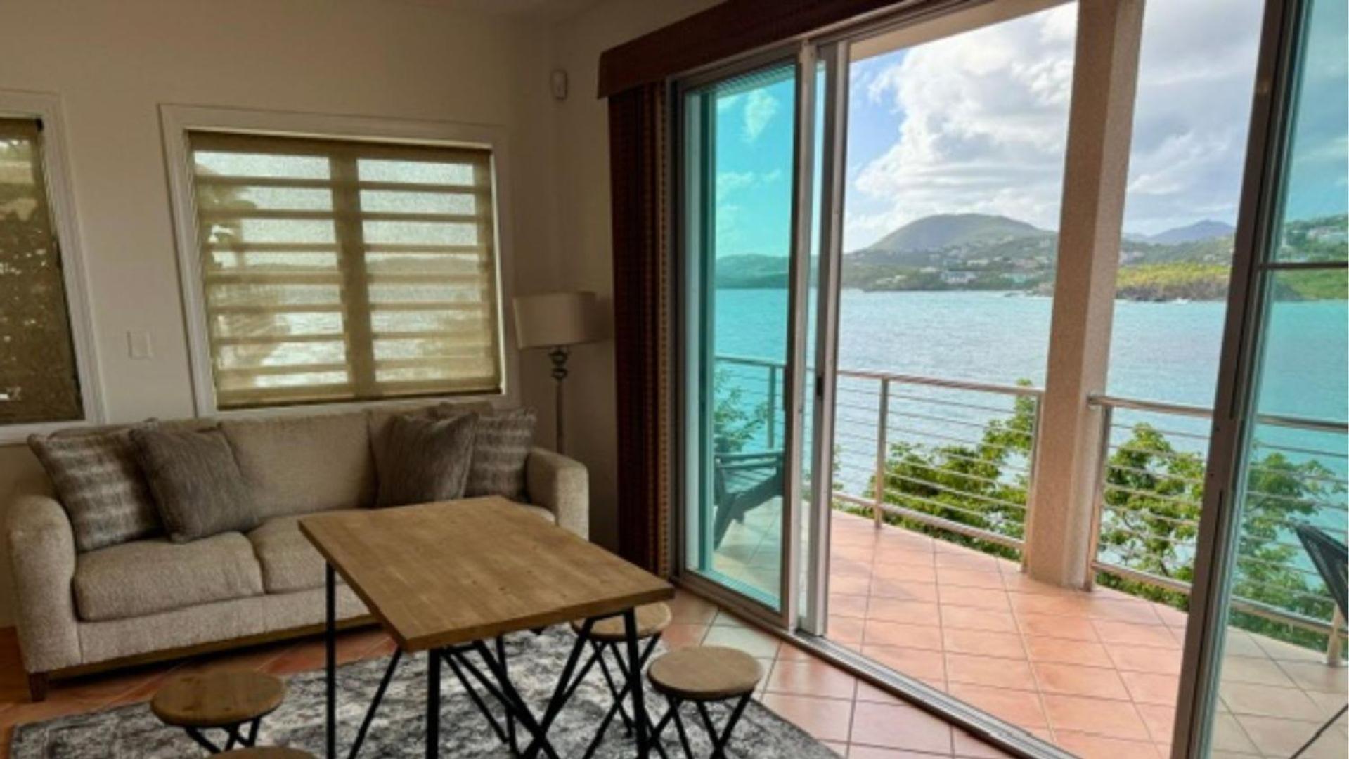 East End  Cottage At Oceanfront Villa With Pool מראה חיצוני תמונה